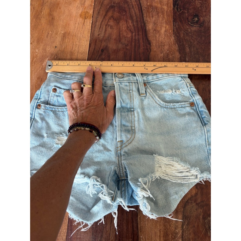 LEVI'S 501 denim shorts women sz 23 distressed button fly high rise cut-off - Picture 3 of 11